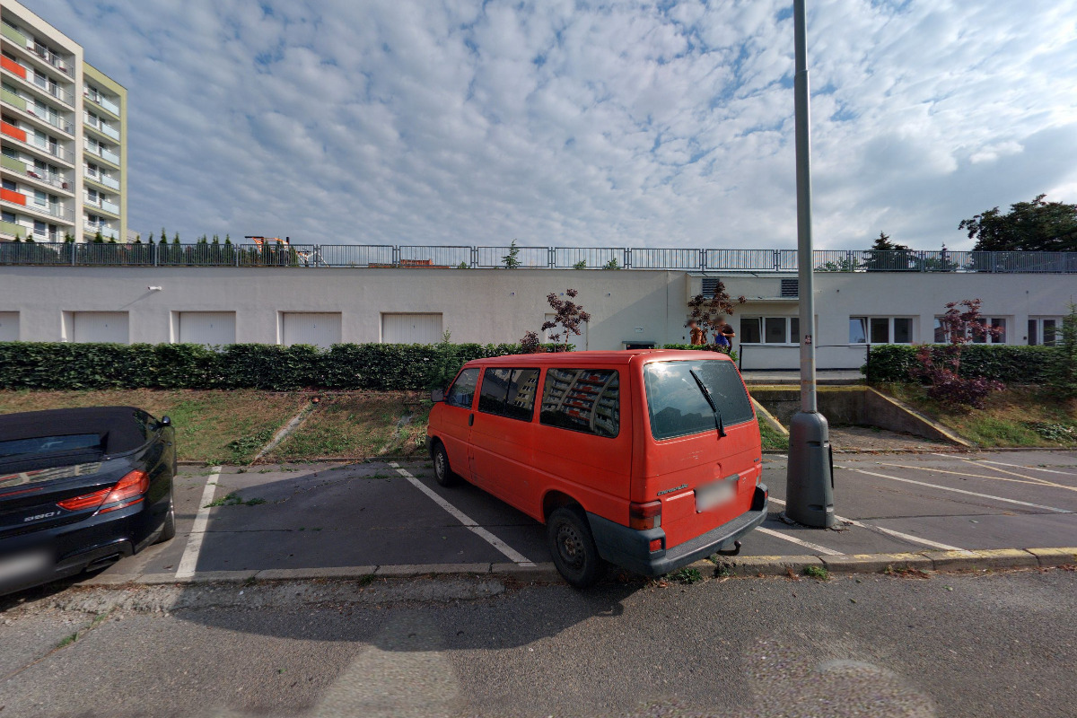 OMNIA SERVICE, spol. s r.o.