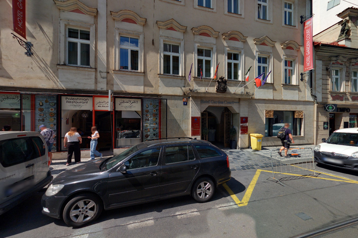 Polina and K, spol. s r.o.