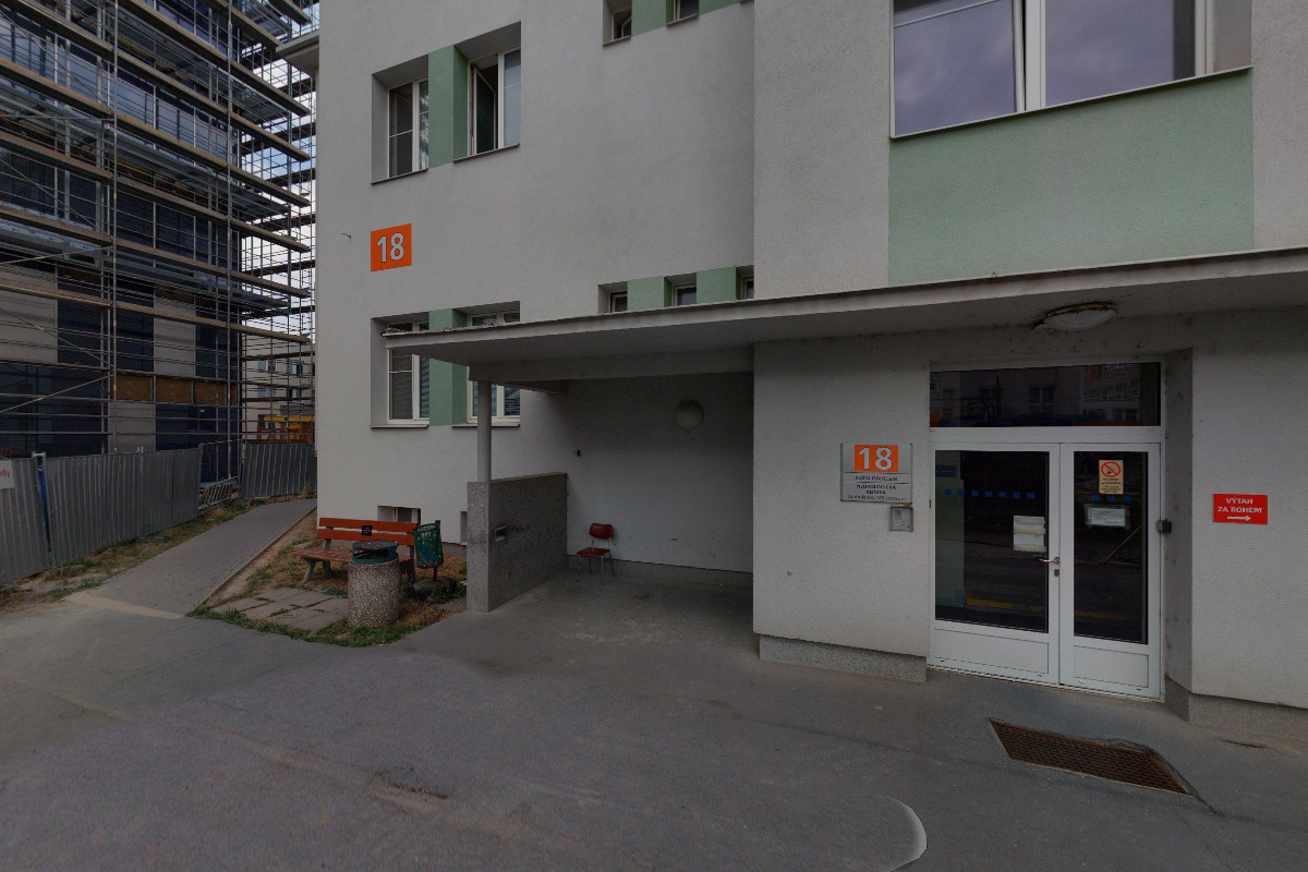 Poradna pro onemocnění akné - Pardubická nemocnice foto 2