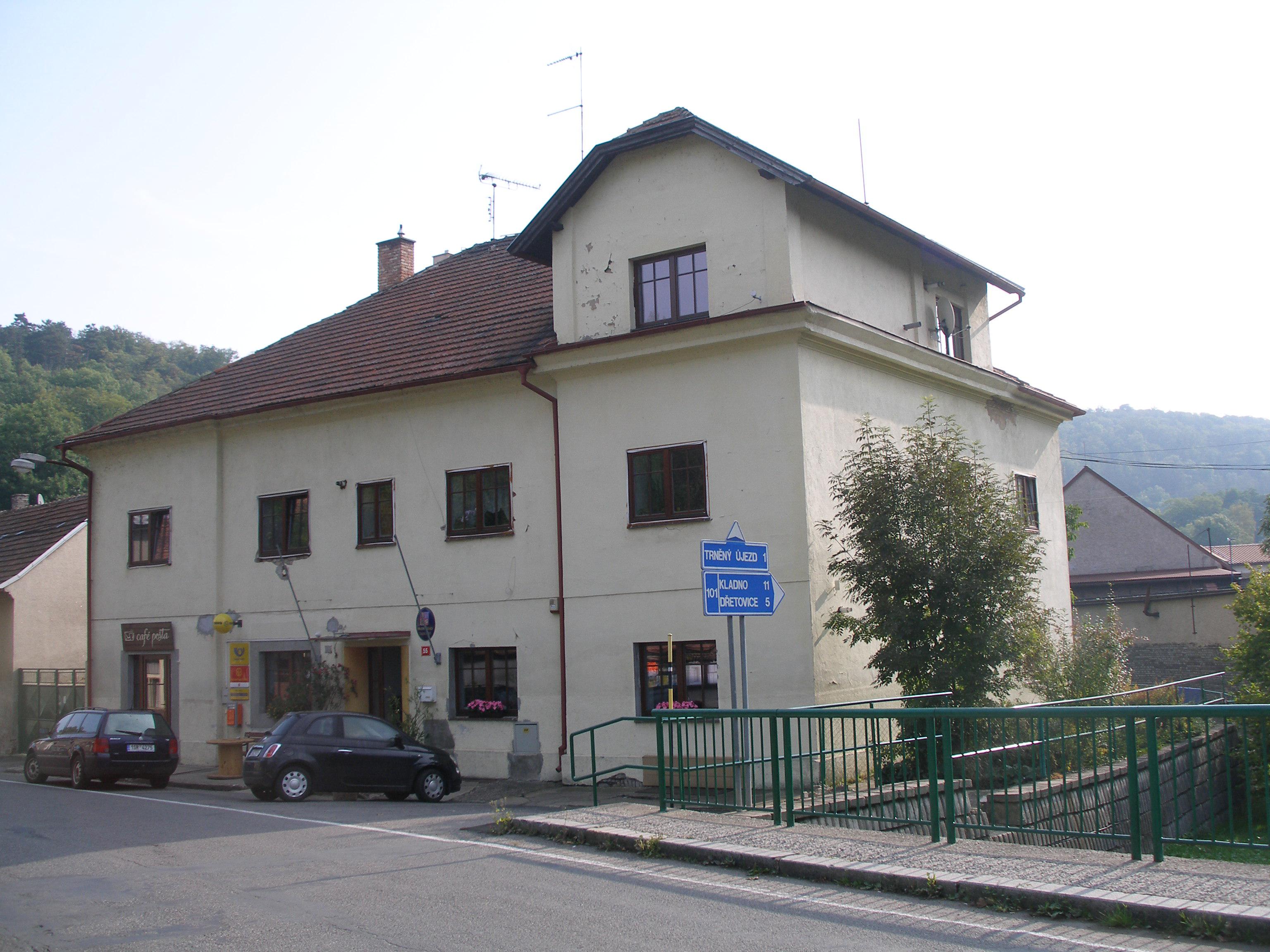 Zákolany - obecní úřad foto 4