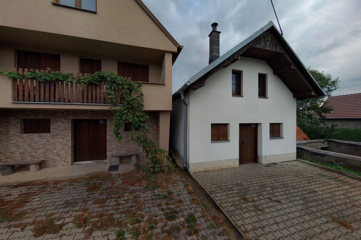 Sklípek u kapličky foto 1