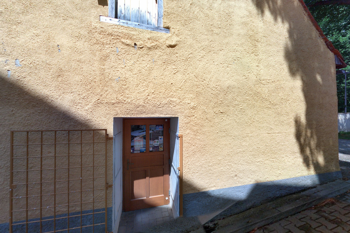 Potraviny Vrchotovy Janovice 48 foto 2