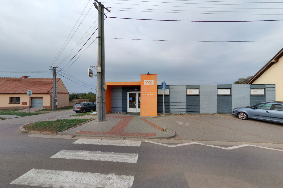COOP - Jednota, spotřební družstvo v Mikulově foto 4