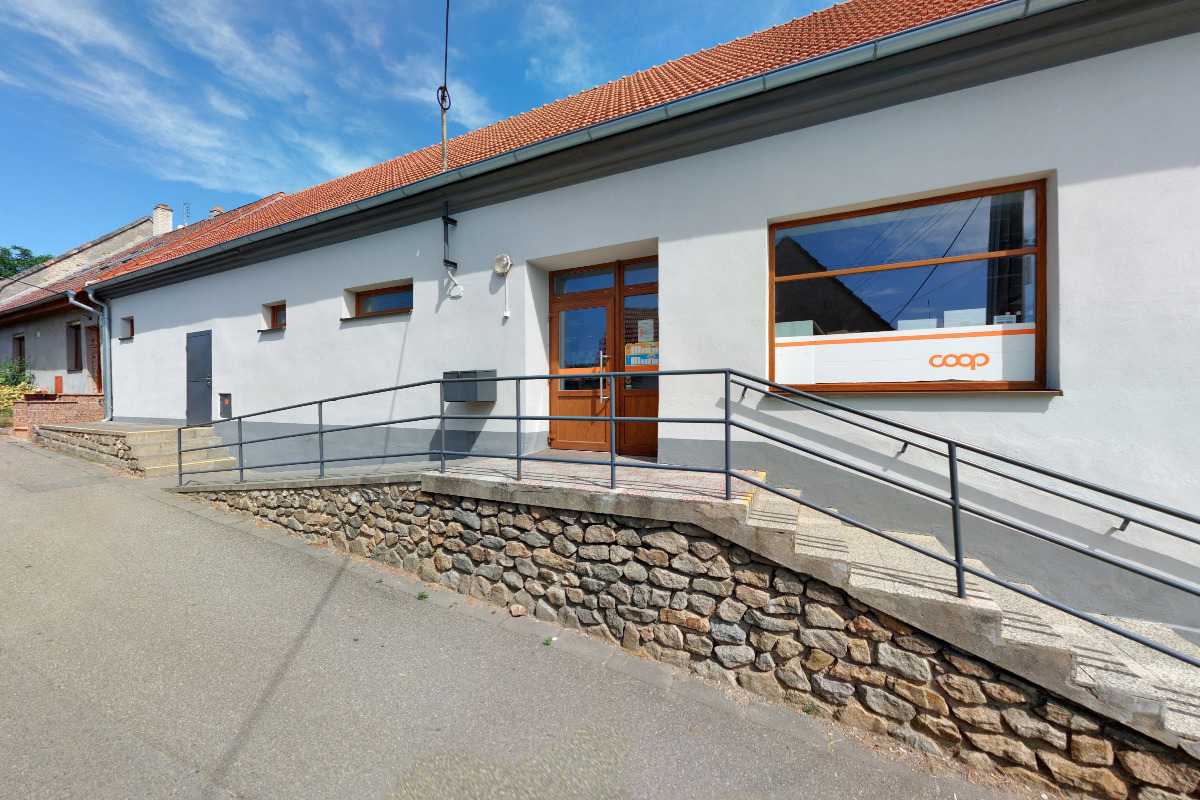 JEDNOTA, spotřební družstvo, Moravský Krumlov – COOP
