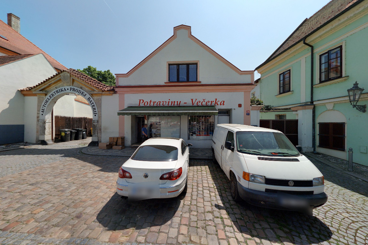 Potraviny - Večerka Mariánské náměstí foto 2