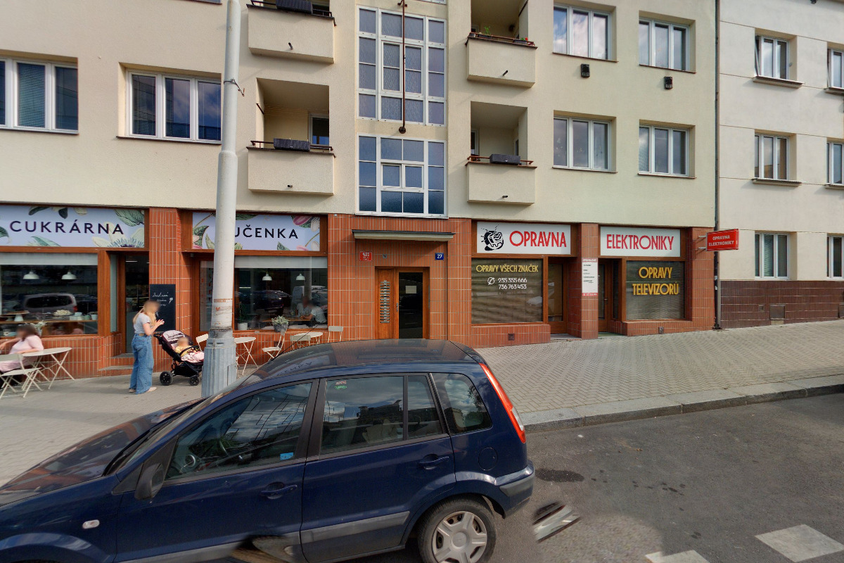 Tomáš Kotáb - opravna elektroniky