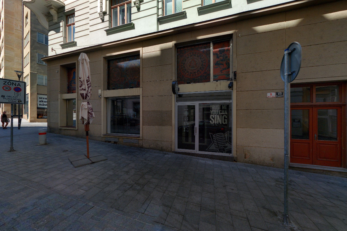 Ing. Karel Fiedler Stříhání ovocných stromků - údržba zahrad