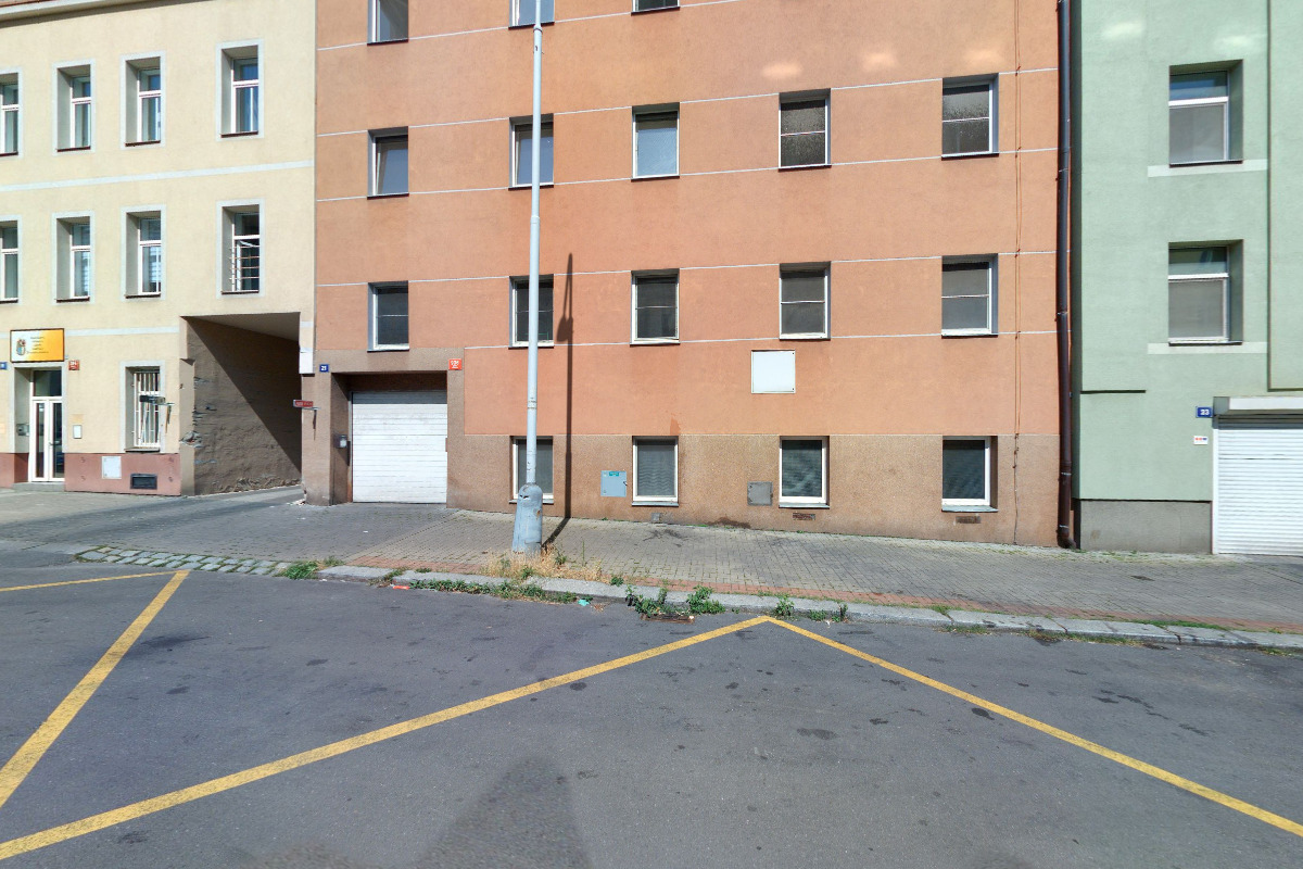 Jaroslav Chochole, DELTA - obchodní podnik foto 2