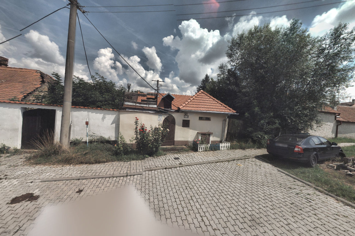 Zdeňka Krátká, realitní makléřka