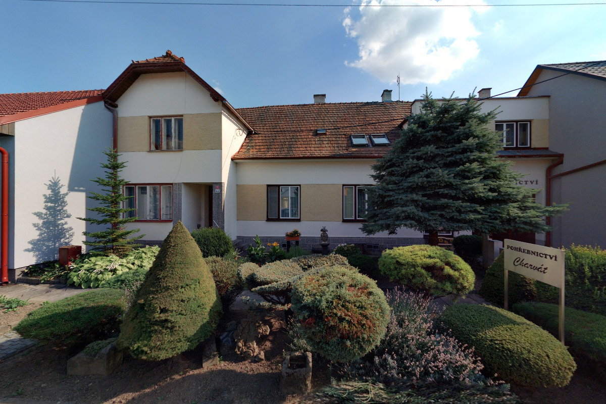 Pohřebnictví Charvát foto 2