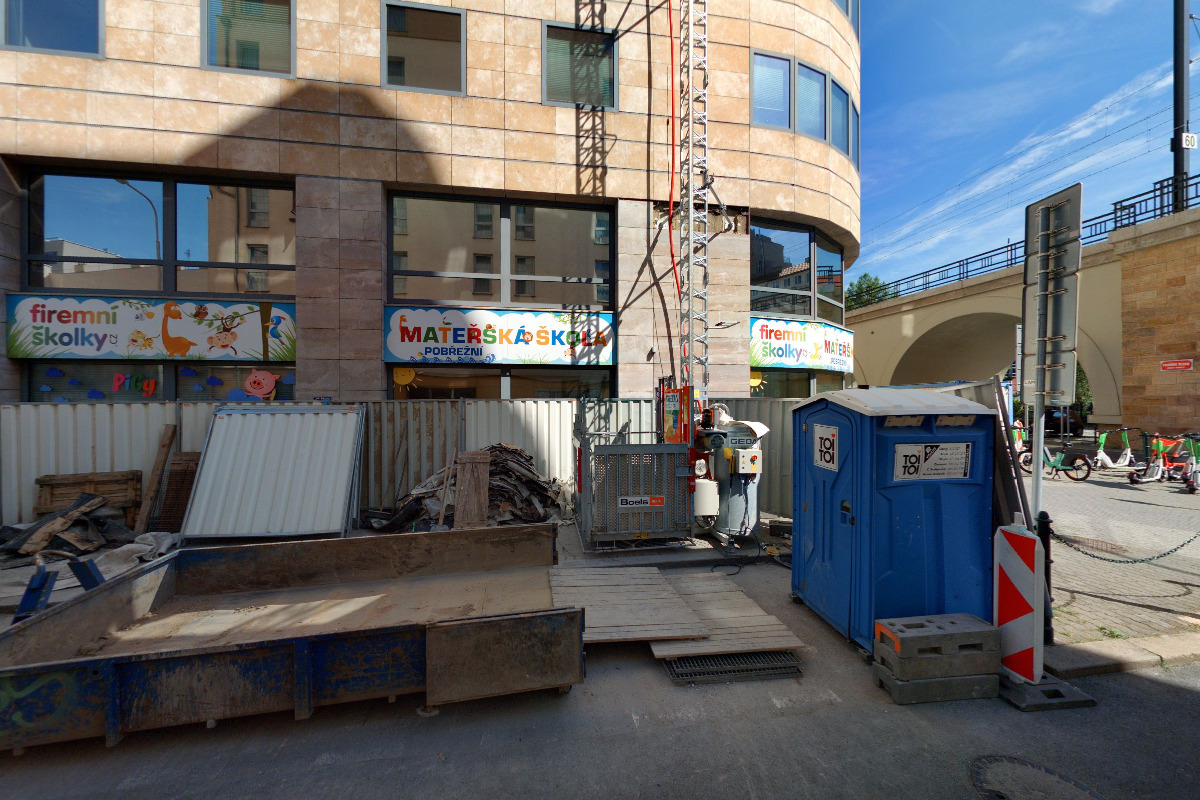 J & T firemní školka foto 2