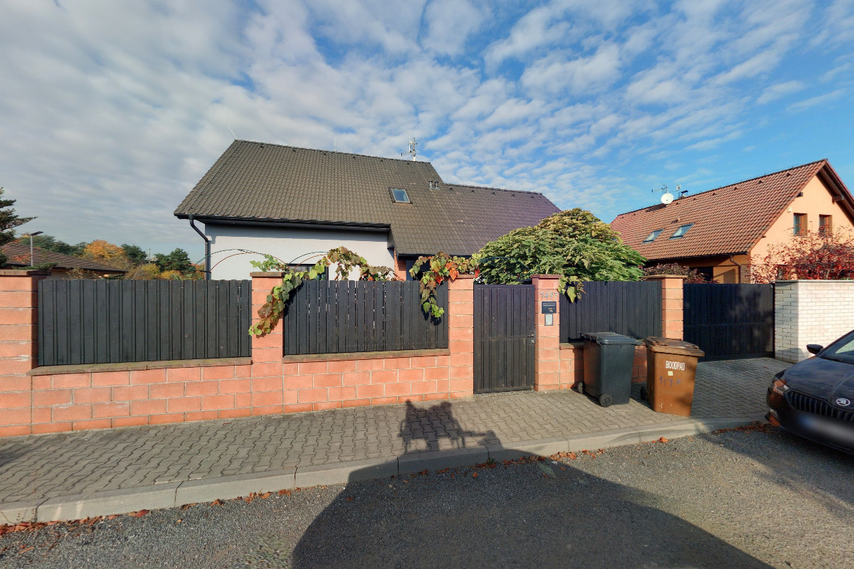 Katy Sasková - QARA