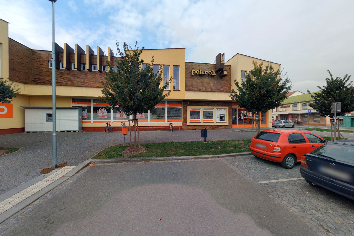 Bankomat Komerční banky foto 2