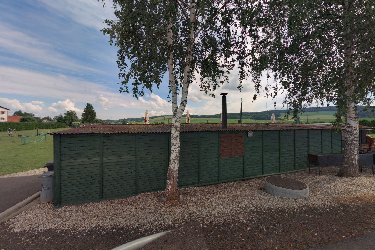 Fotbalové hřiště Sázava