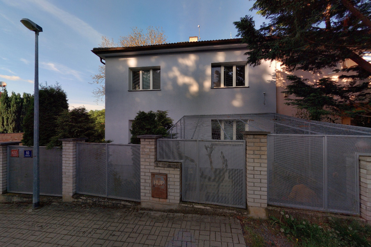 Vladimír Buchtela - Hodinový manžel