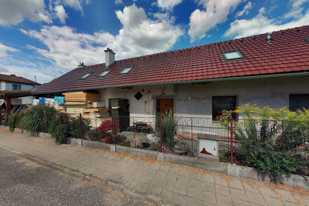 Izolatérství Dušek