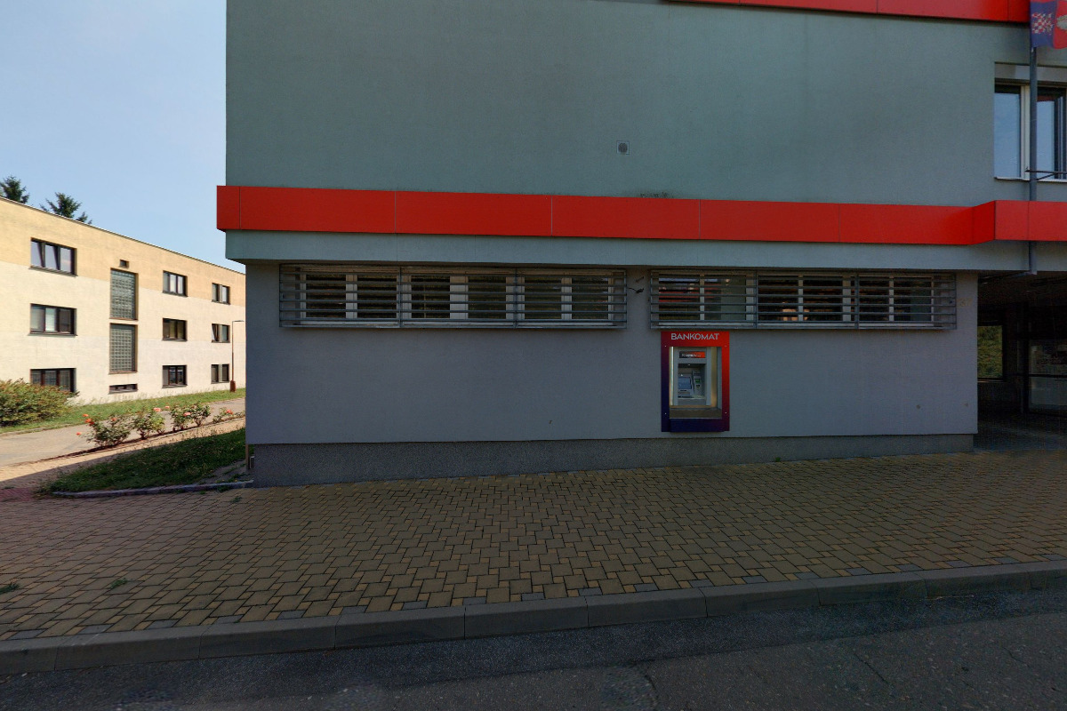 MÚ Chvaletice - Odbor investic a údržby majetku