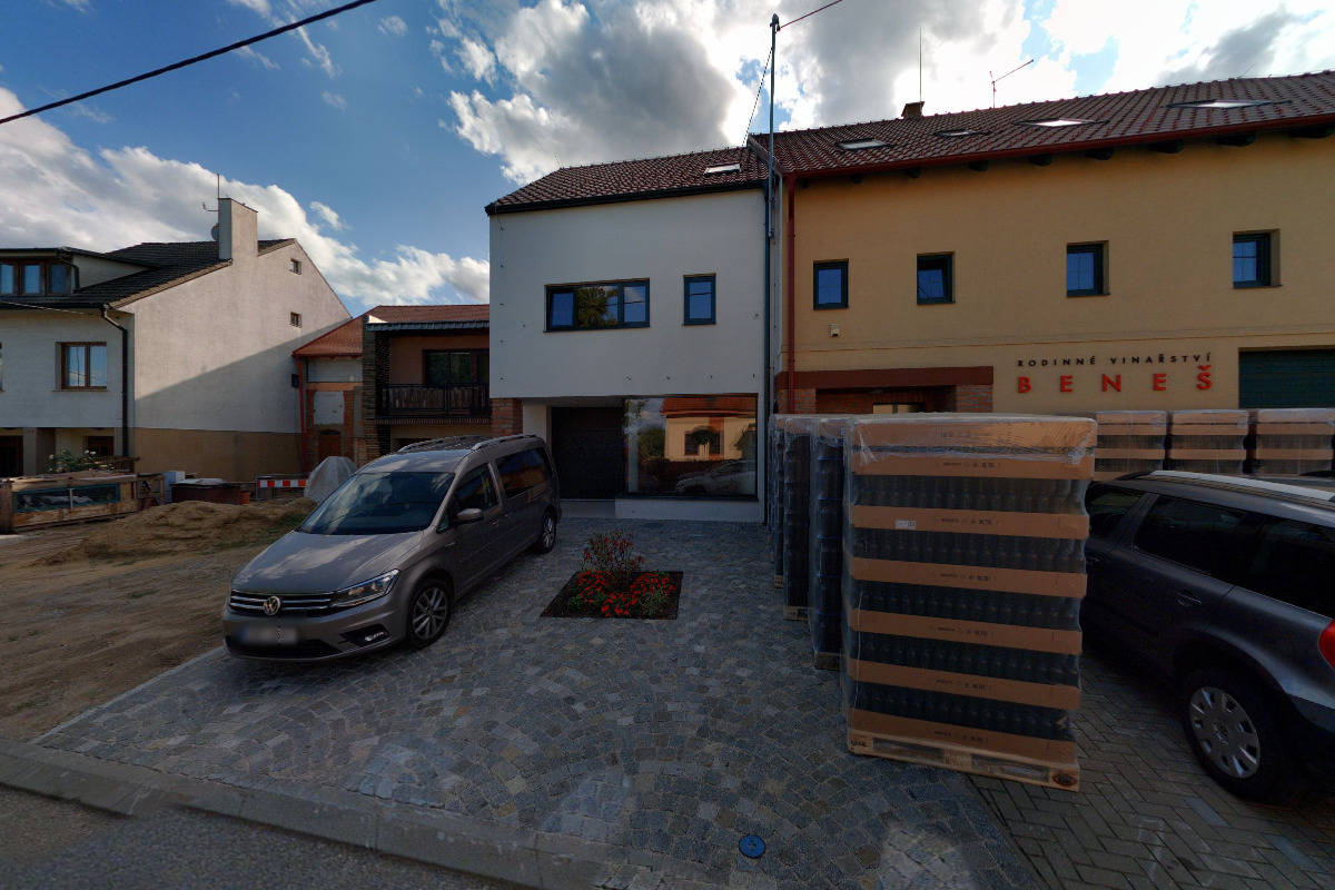 omsys consulting, s.r.o.