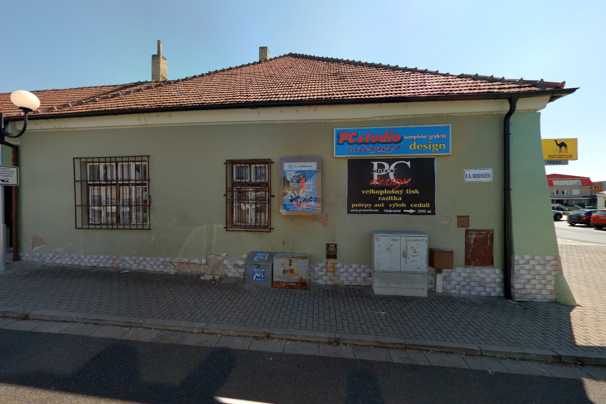 Trafika Na Náměstí foto 2