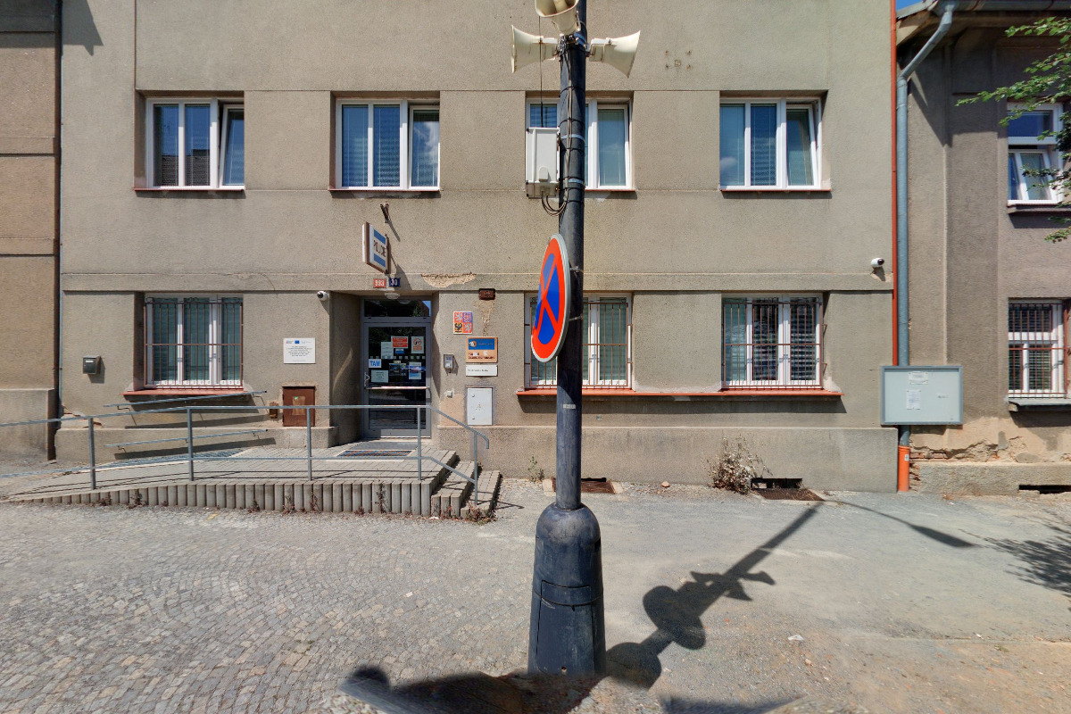 Policie ČR - Obvodní oddělení Benešov foto 4