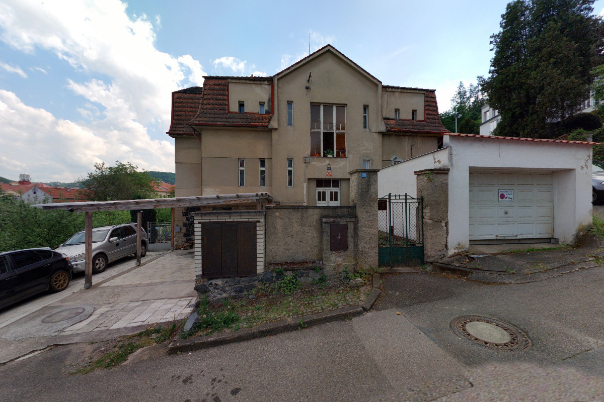 Půjčovna nářadí Bolardt´s Pro Tennis Service