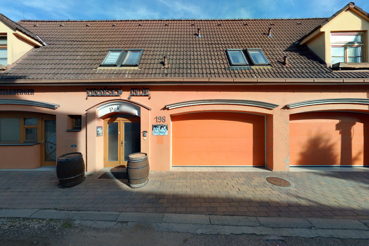 Penzion Vinařský dvůr