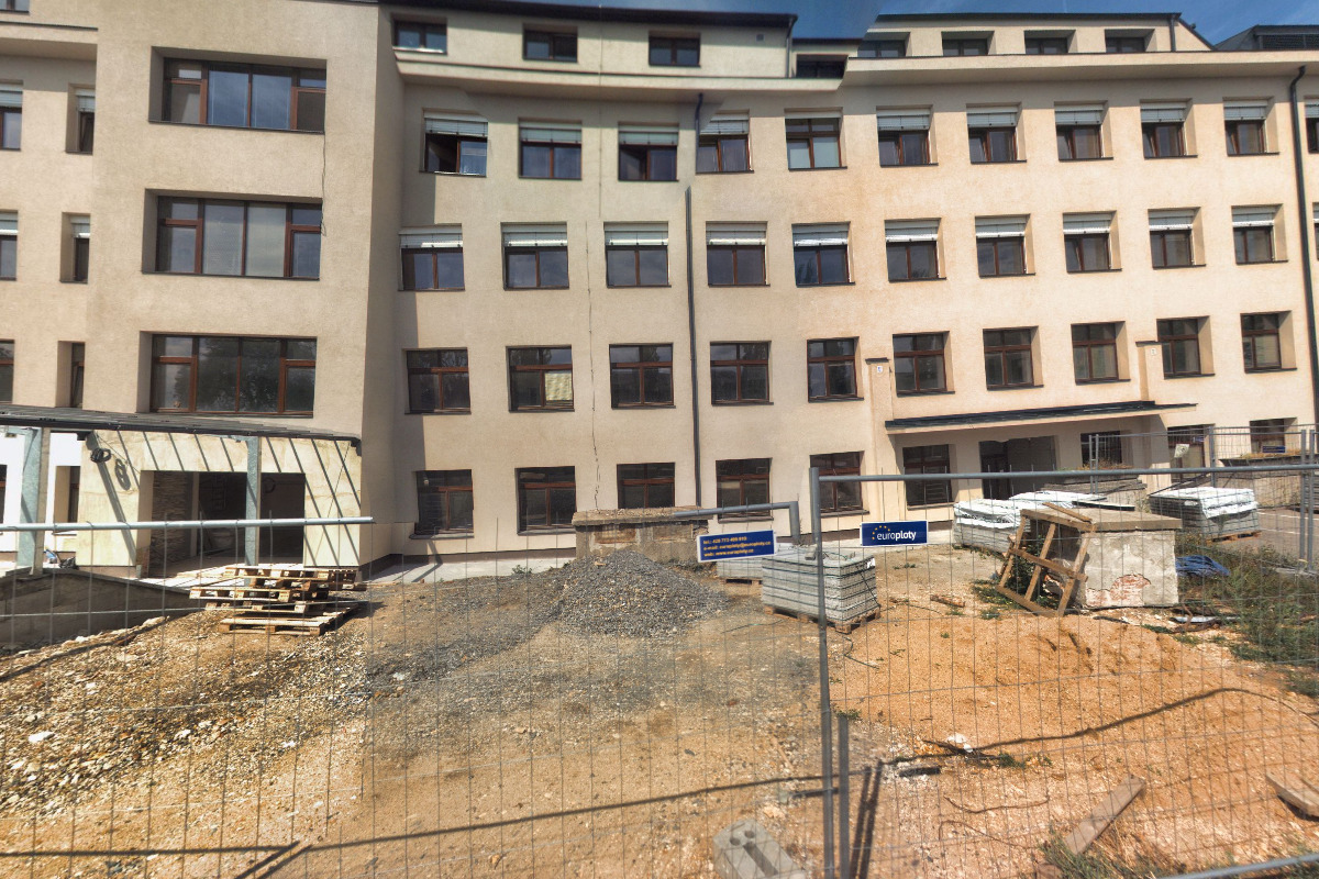 Všeobecná oční ambulance - Ústřední vojenská nemocnice Praha foto 1
