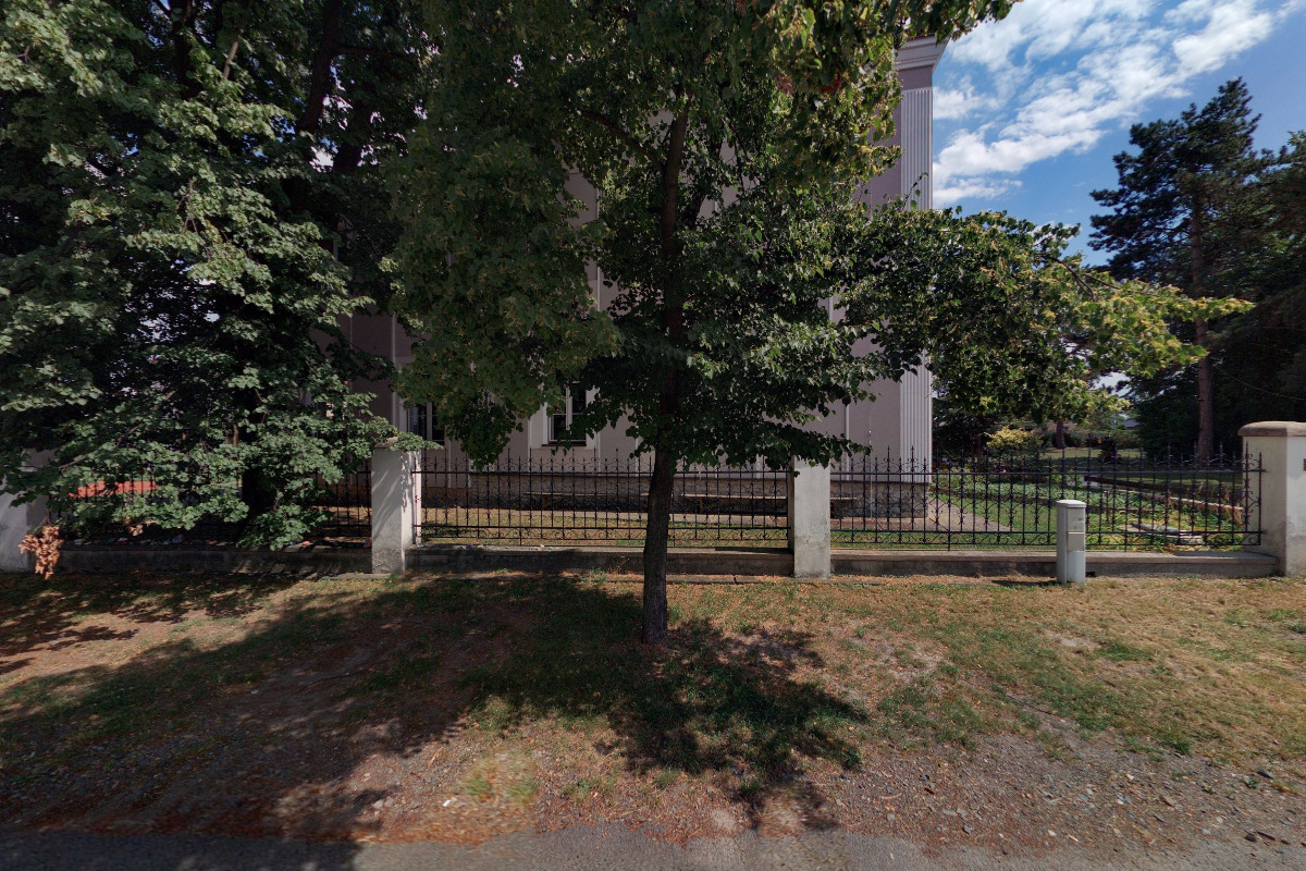 Základní škola a mateřská škola Malý Újezd , okres Mělník