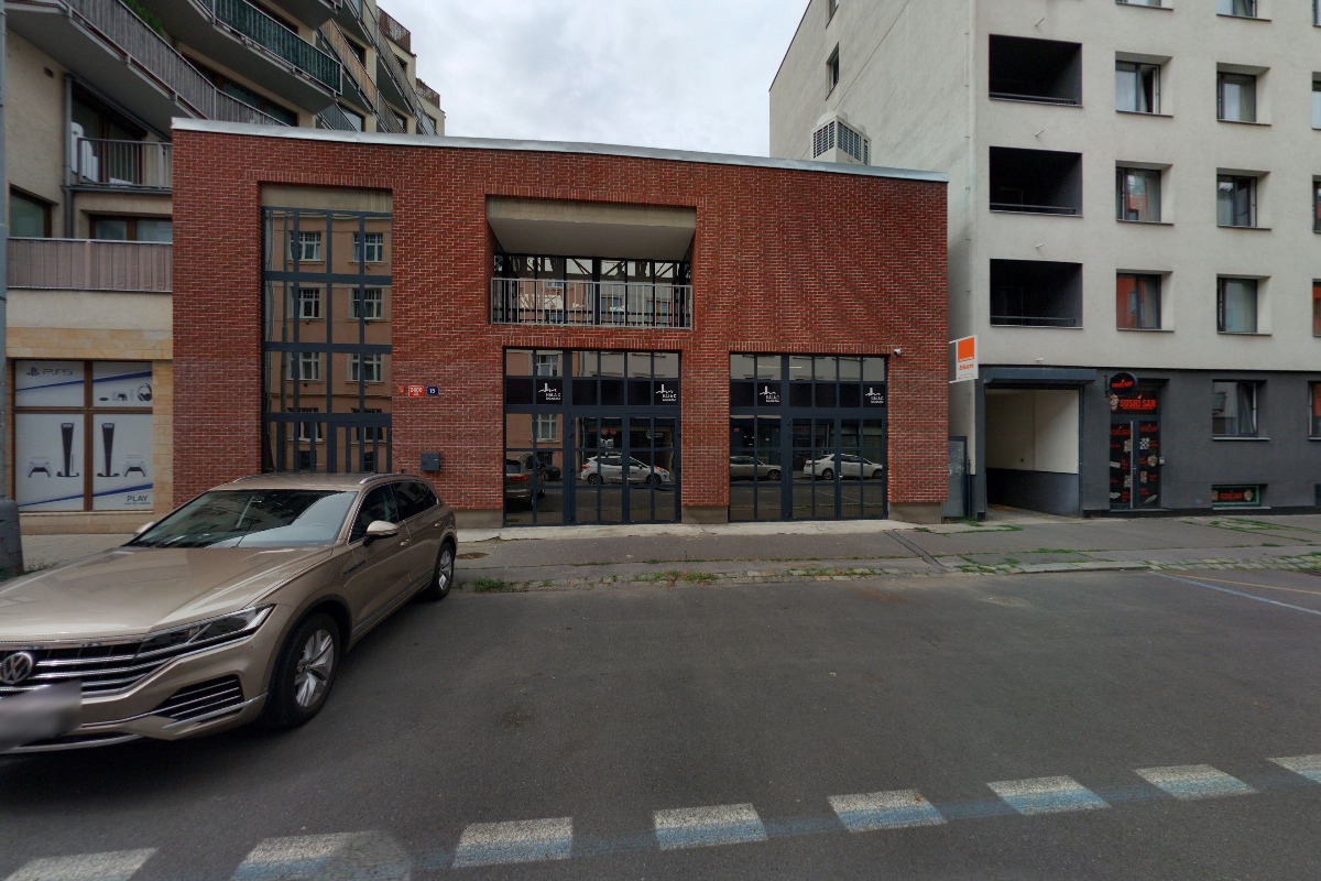 Accenture Song 0100, s.r.o.