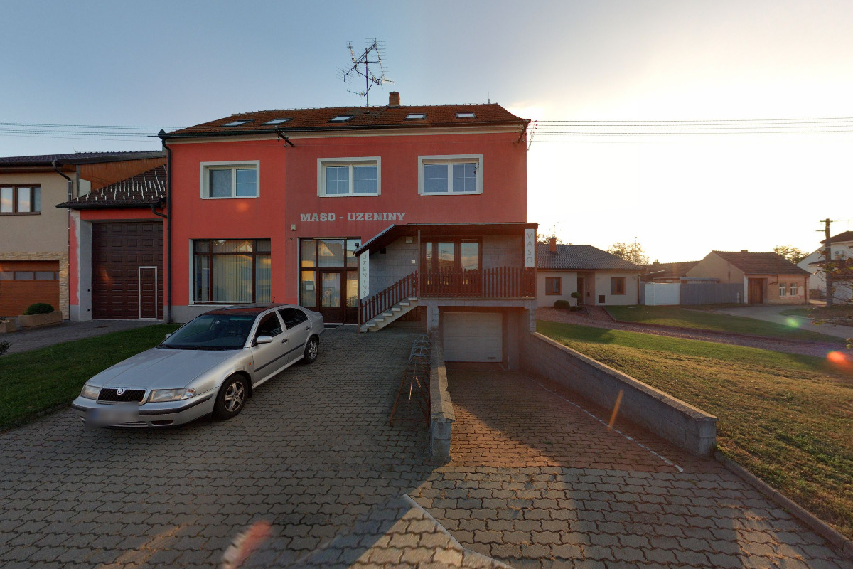 Řeznictví - Uzenářství Vašíček a spol., veřejná obchodní společnost foto 5