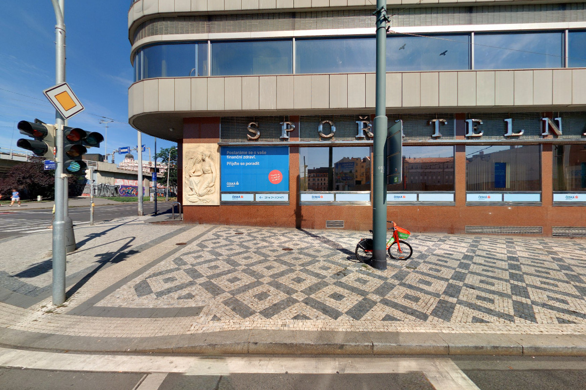 Bankomat České spořitelny foto 2