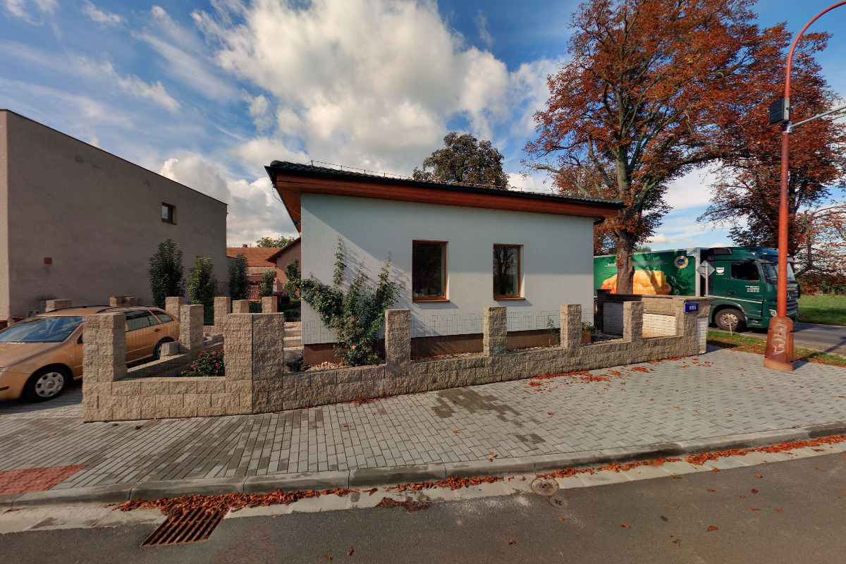 Nádobí a zahradnické potřeby