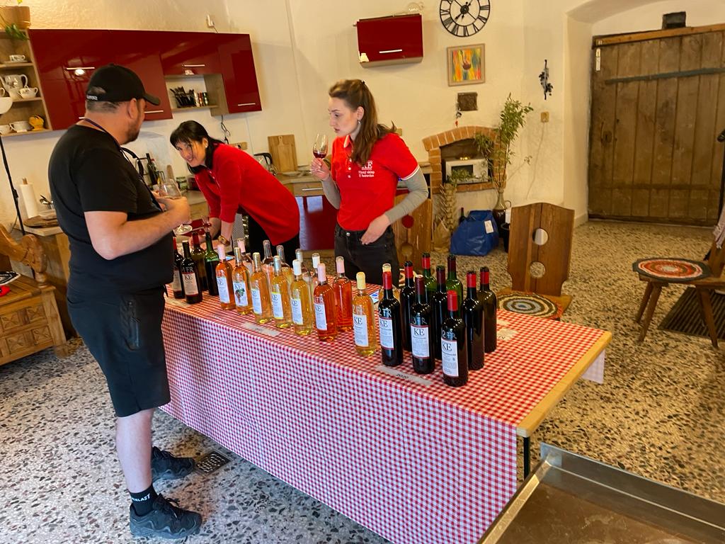 Vinný sklep U borovice (Vinařství Karel Endlicher) foto 3