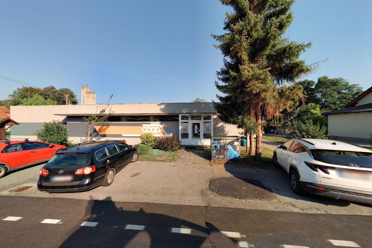 Jednota, spotřební družstvo v Hodoníně - COOP foto 2