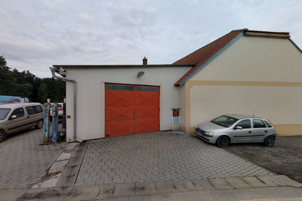 Autodílna Sládek