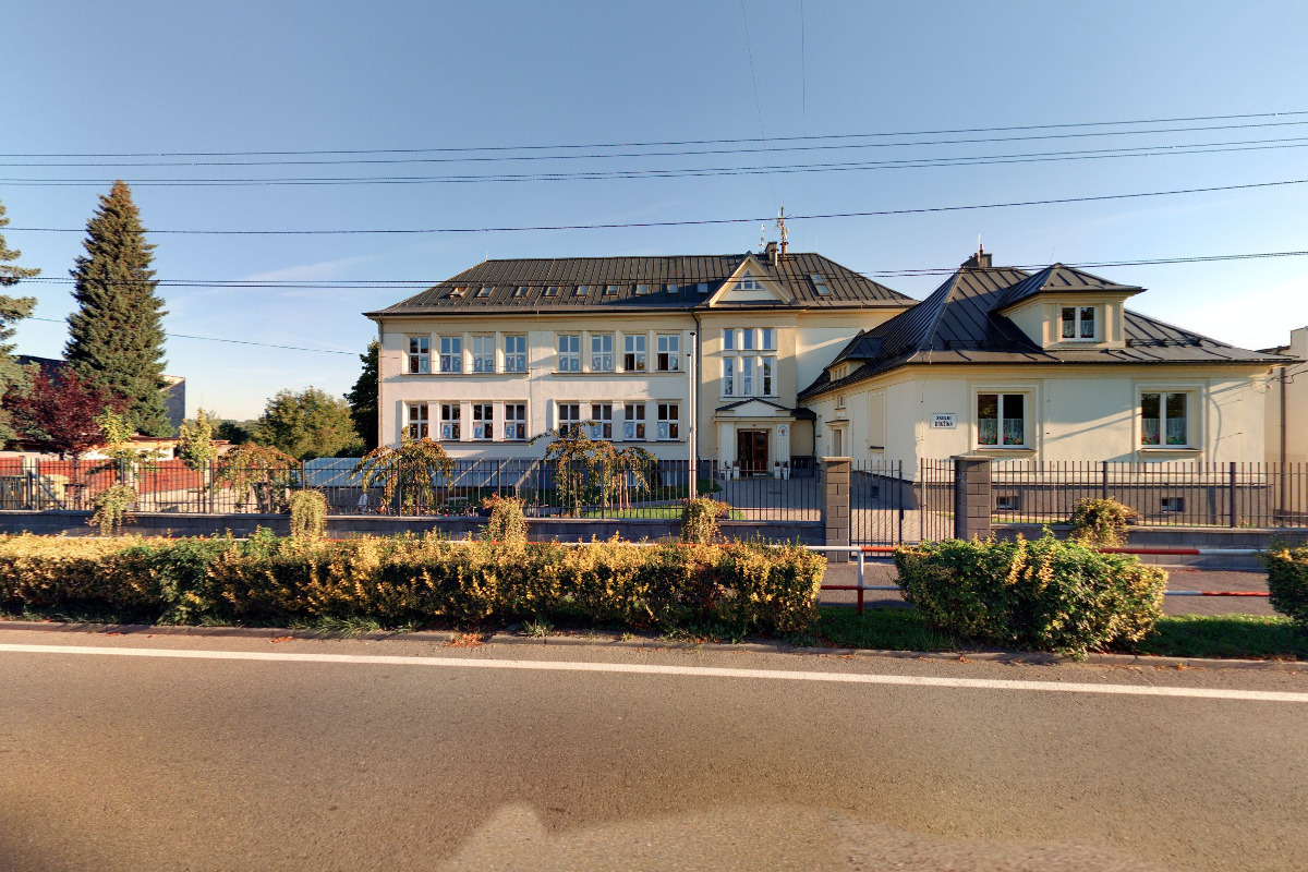 ZŠ a MŠ Petrovice u Karviné foto 2