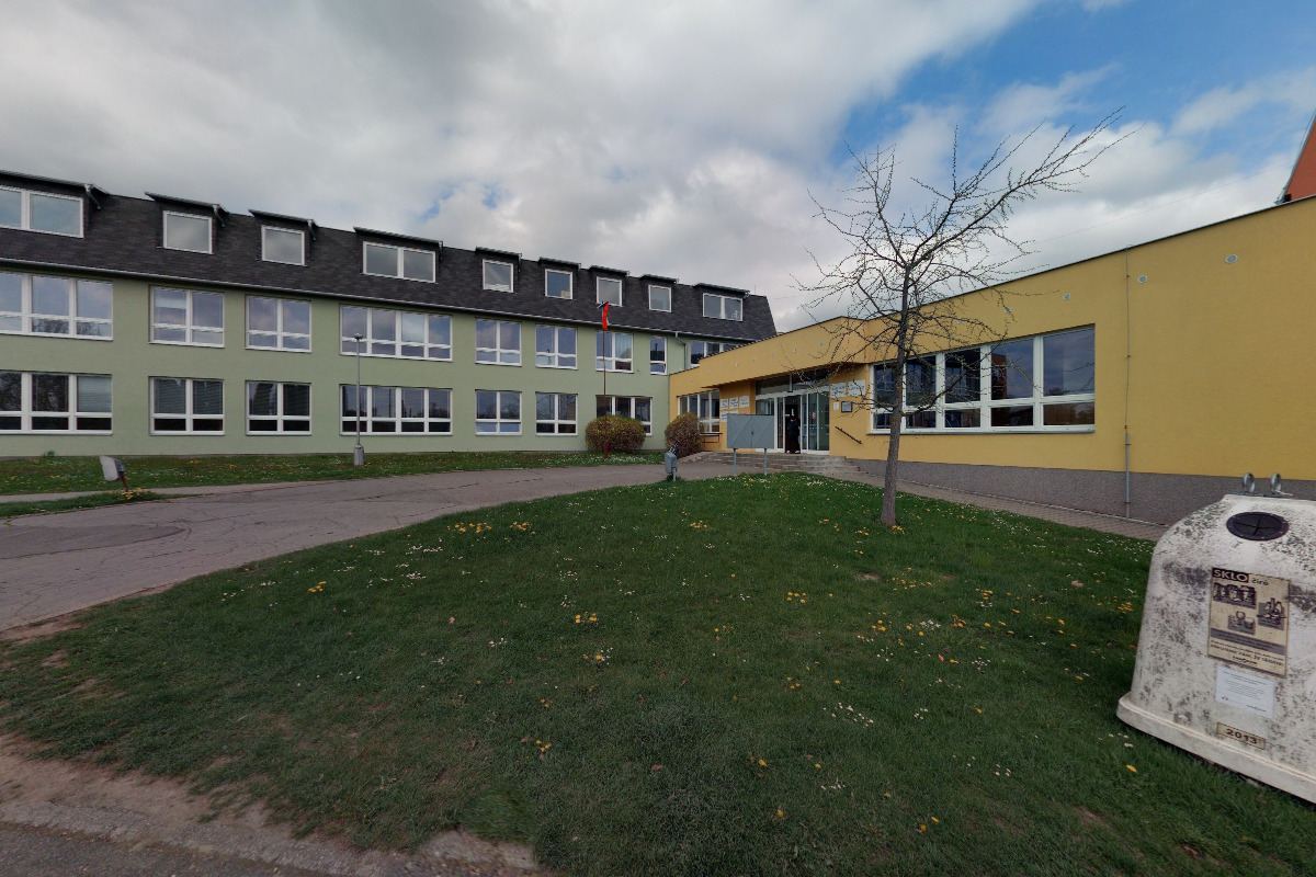 Základní škola a gymnázium Vítkov foto 2