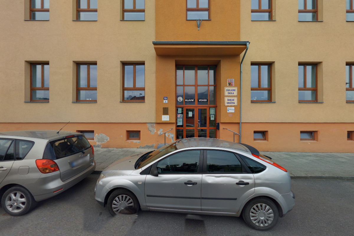 ZŠ Šternberk, náměstí Svobody foto 2