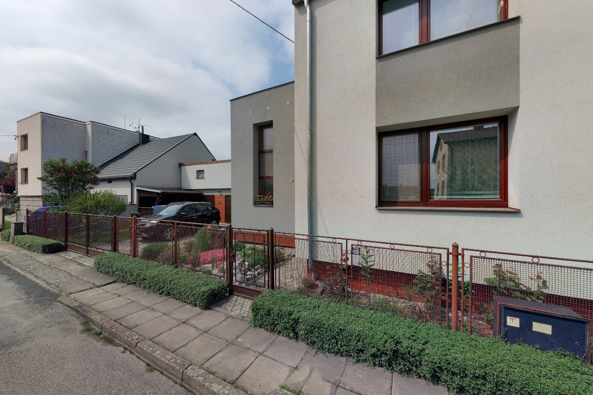 Elektroslužby - Karel Plaček