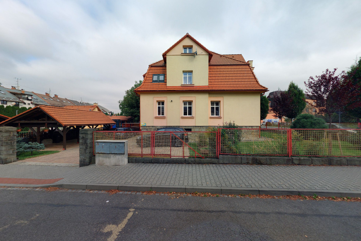 Ubytování Nádražní 481