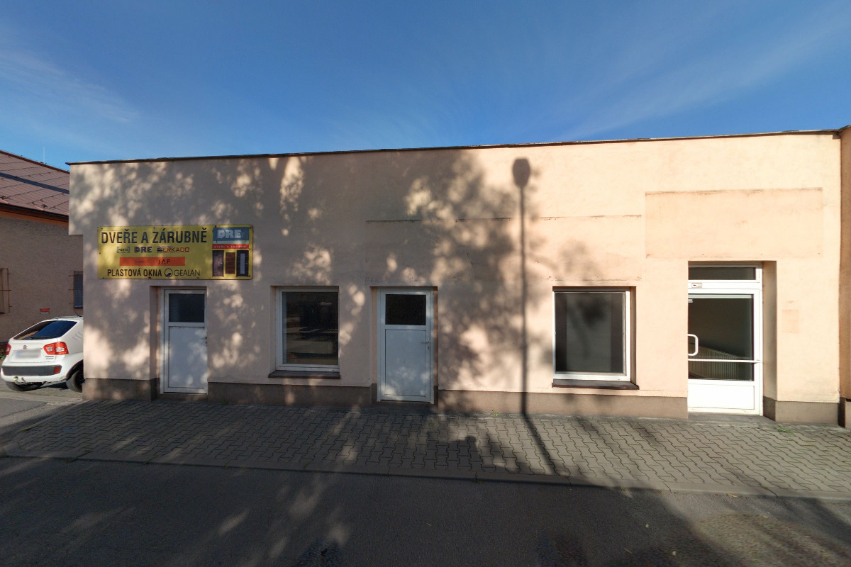 Ing. Pavel Rusnok - prodej dveří a zárubní foto 2