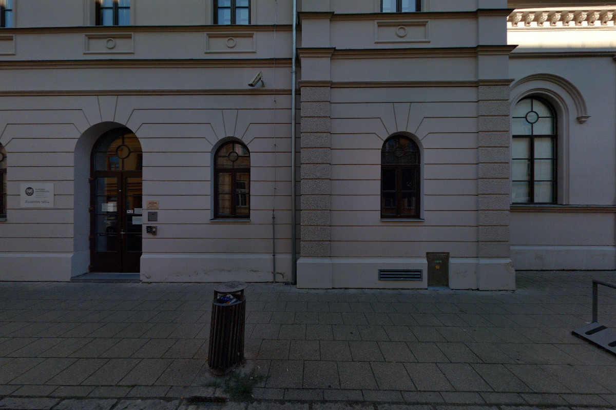 Ústav filmové, televizní a rozhlasové tvorby Filozoficko-přírodovědecké fakulty foto 3