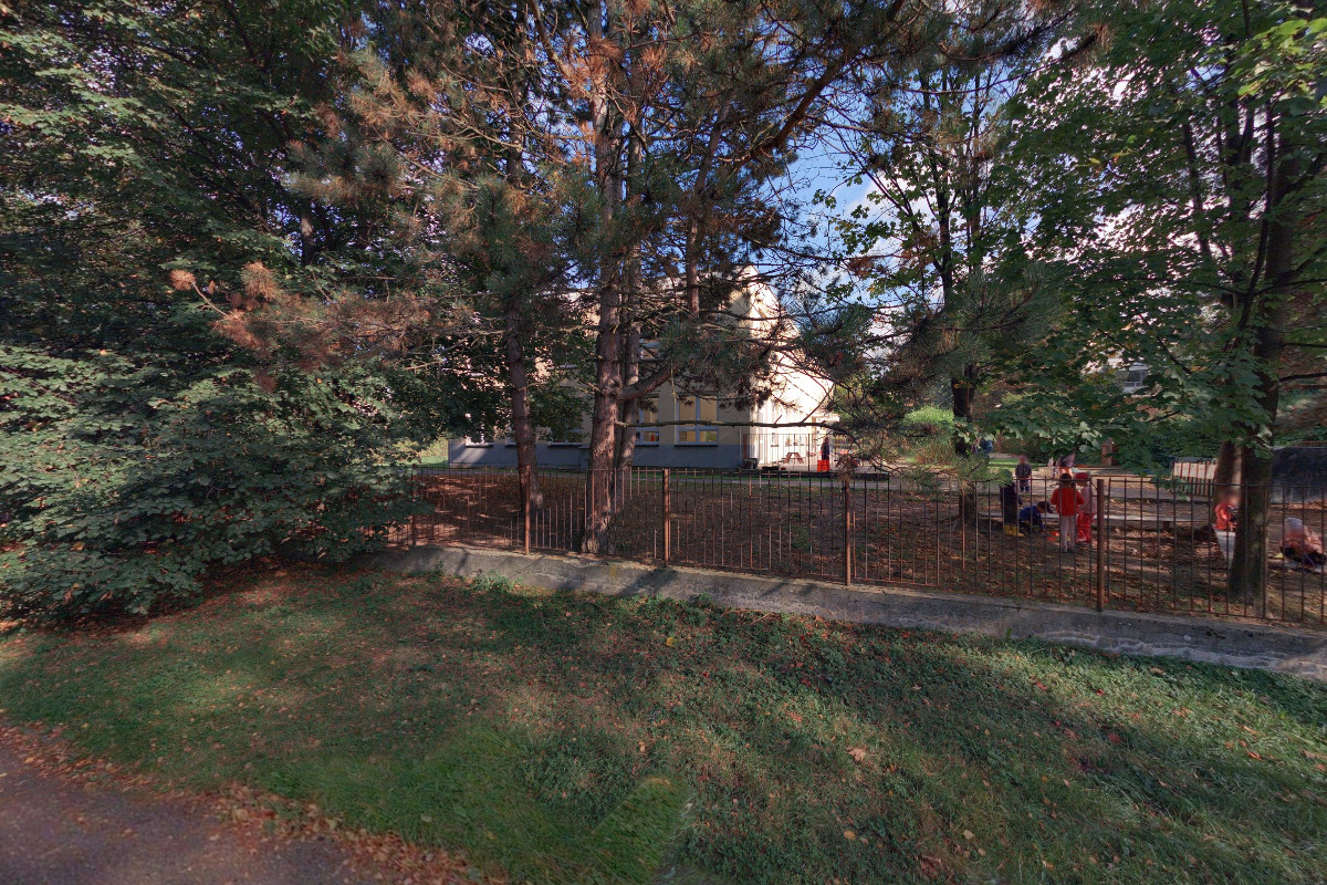 Collegium Humanum – Varšavská univerzita managementu