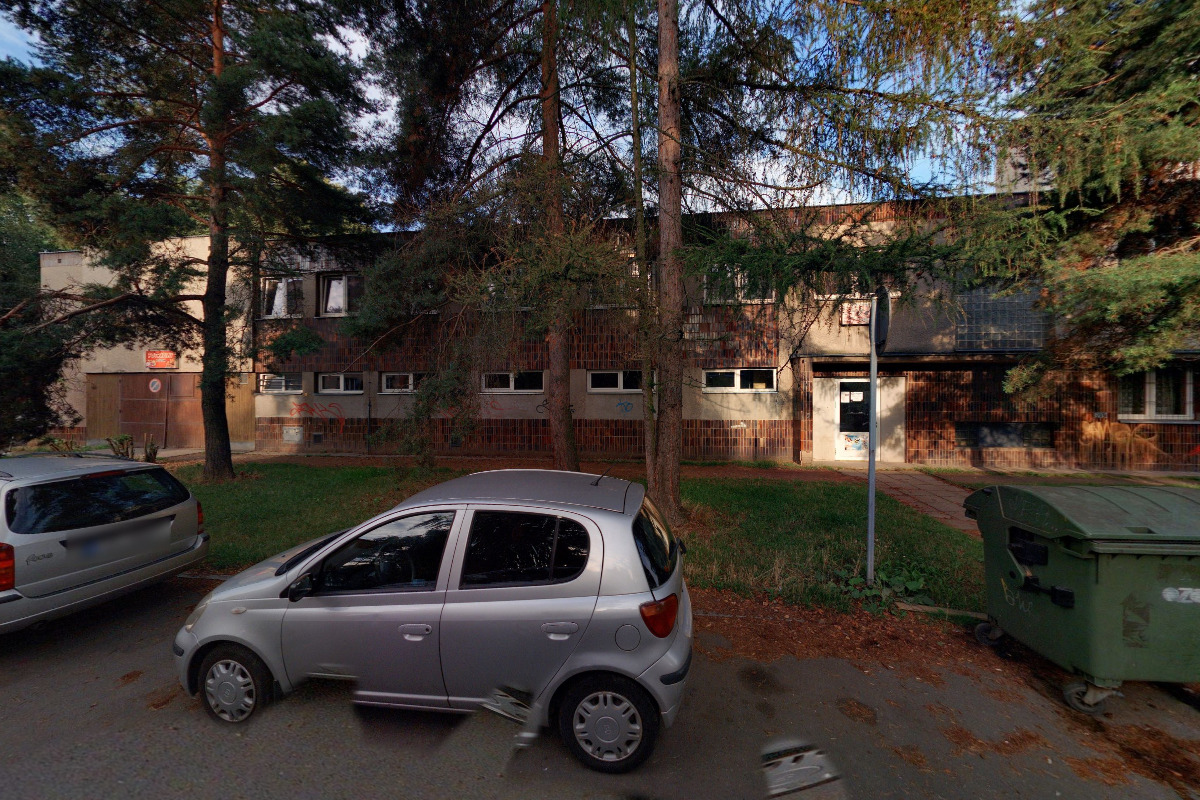 HAURASTUMINEN sekä EDISTYS CZECH s.r.o.