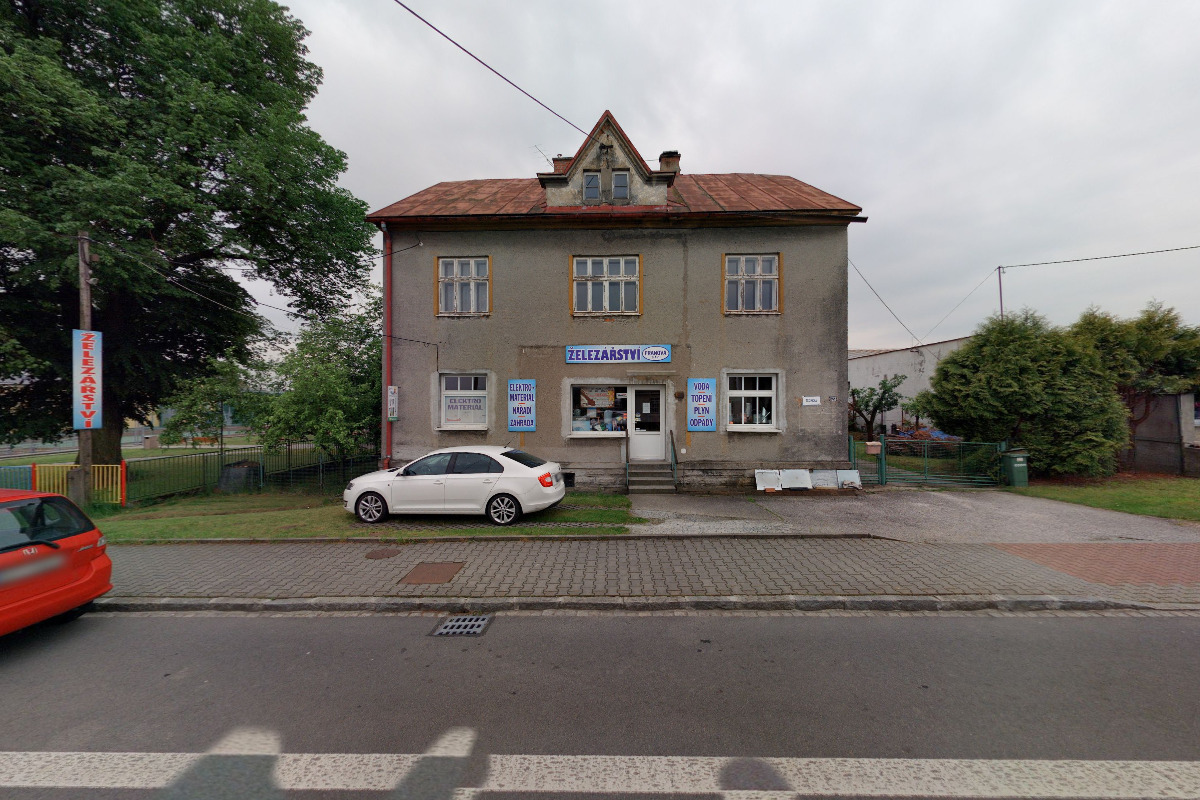 Whitehouse CZ foto 2