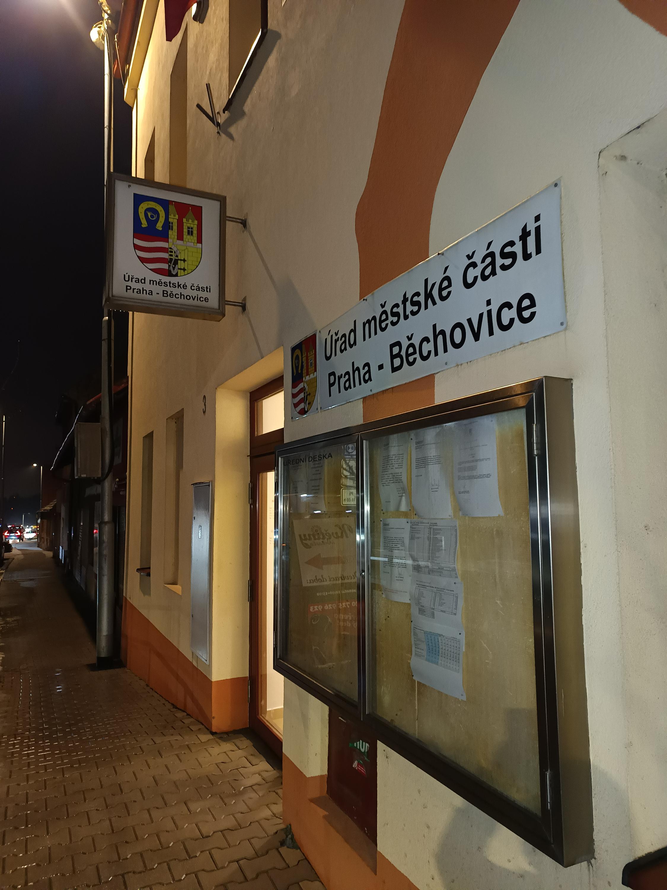 Úřad městské části Praha-Běchovice foto 2