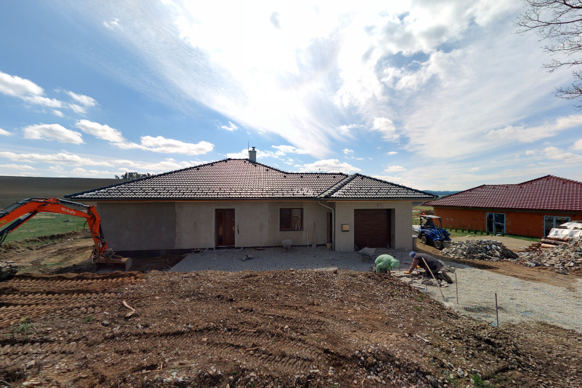 Stavitelství Petr Vokatý