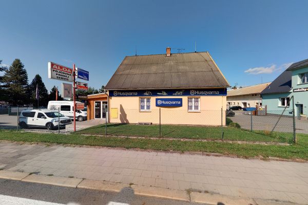Husqvarna Opava (Husqvarna jsou, pily Husqvarna, Husqvarna Opava, sekačky Husqvarna) Husqvarna Opava