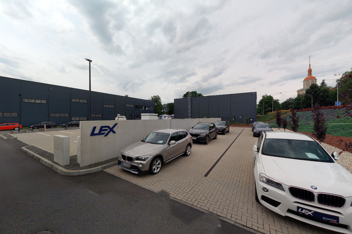 Dobíjecí stanice Polyfazer