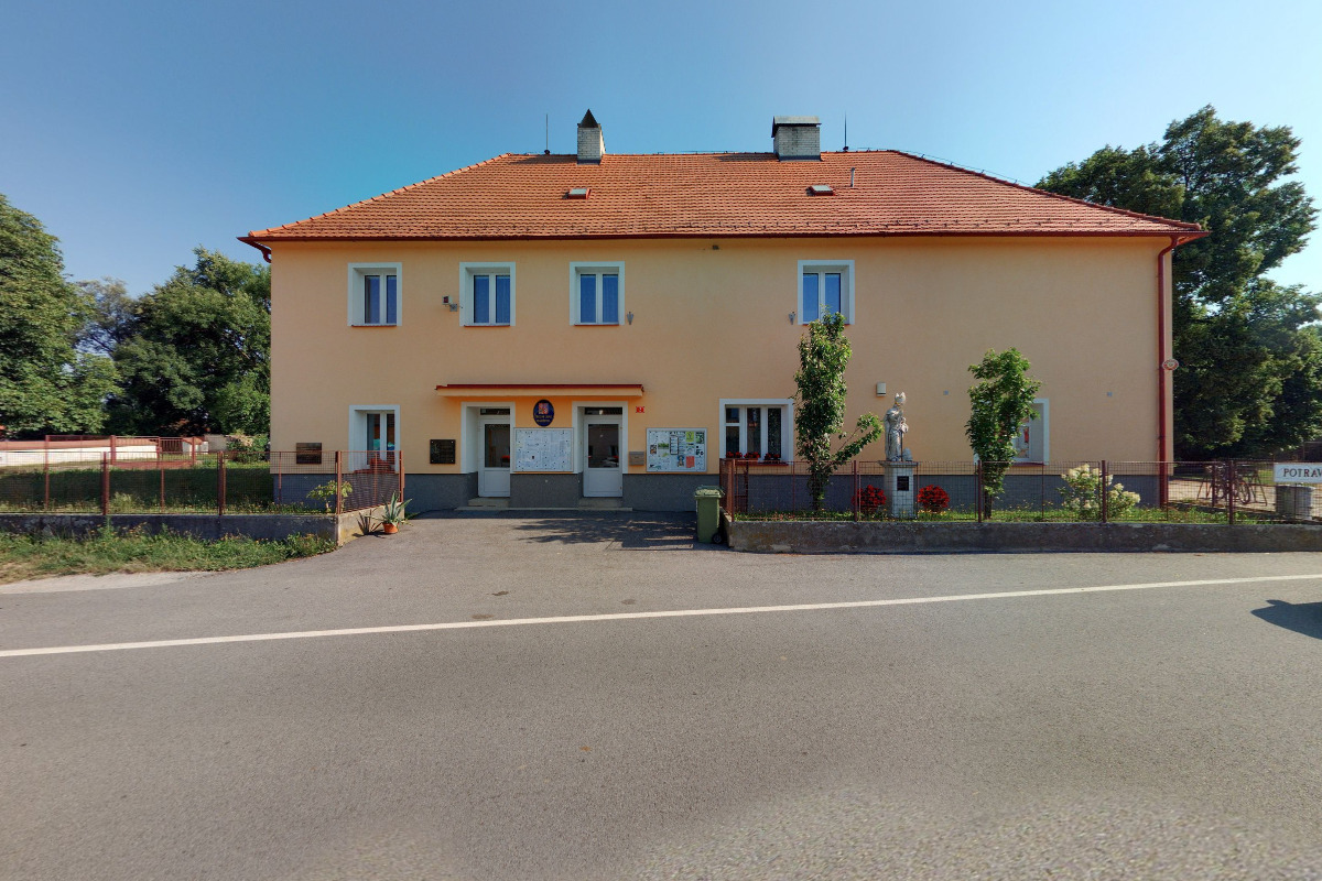 Mladošovice - obecní úřad foto 5